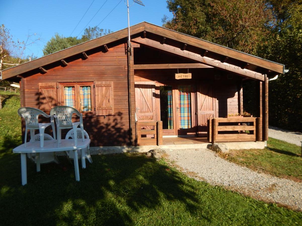 Les Chalets De Montorgueil Saurat Exterior foto